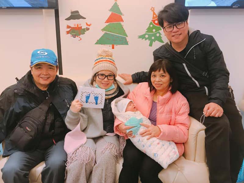 恭喜雅倩媽咪出關