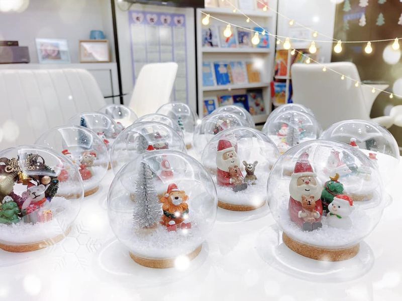 祝福媽咪爸比及可愛的寶貝們~聖誕快樂~